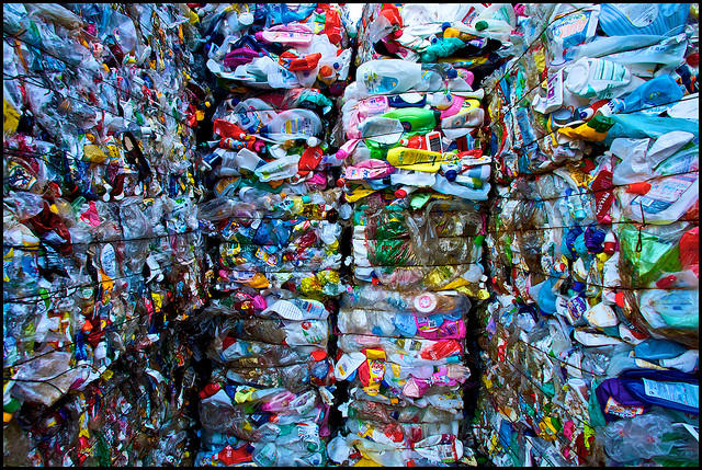 Pourquoi ne recycle-t-on que 22 % des plastiques ?